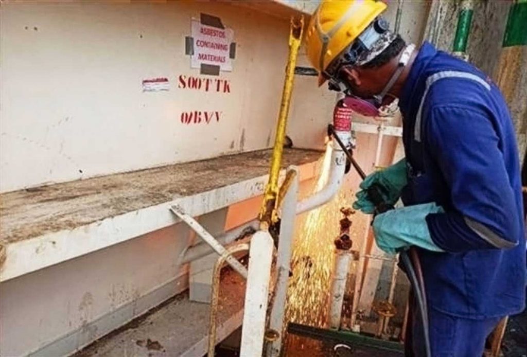 Cutting metal on the Berge Arctic